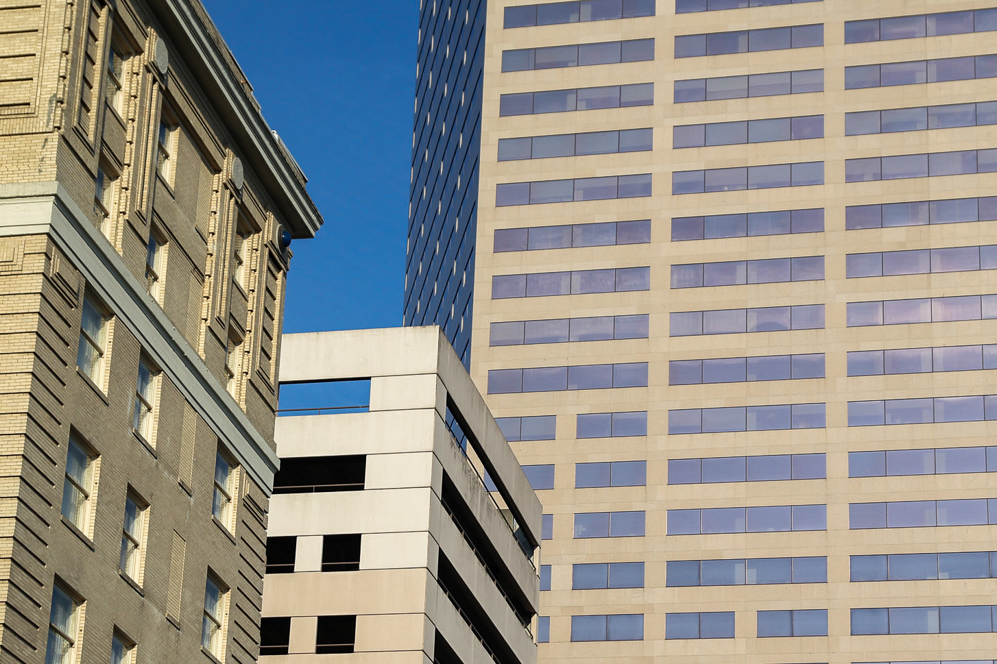 Macadam Forbes proudly sponsors the Oregon